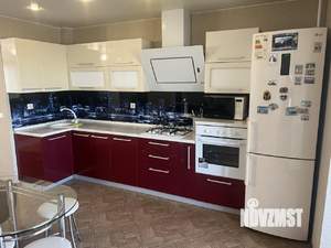 2-к квартира, вторичка, 61м2, 9/10 этаж