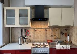 2-к квартира, вторичка, 43м2, 3/5 этаж