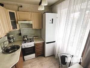 2-к квартира, вторичка, 45м2, 3/5 этаж