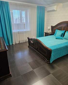 3-к квартира, вторичка, 105м2, 10/10 этаж