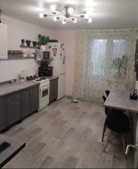 3-к квартира, вторичка, 72м2, 5/10 этаж