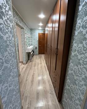 3-к квартира, вторичка, 58м2, 5/9 этаж