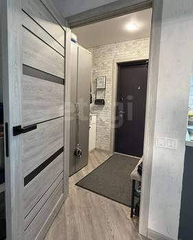 3-к квартира, вторичка, 81м2, 1/10 этаж