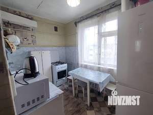 3-к квартира, вторичка, 58м2, 5/5 этаж